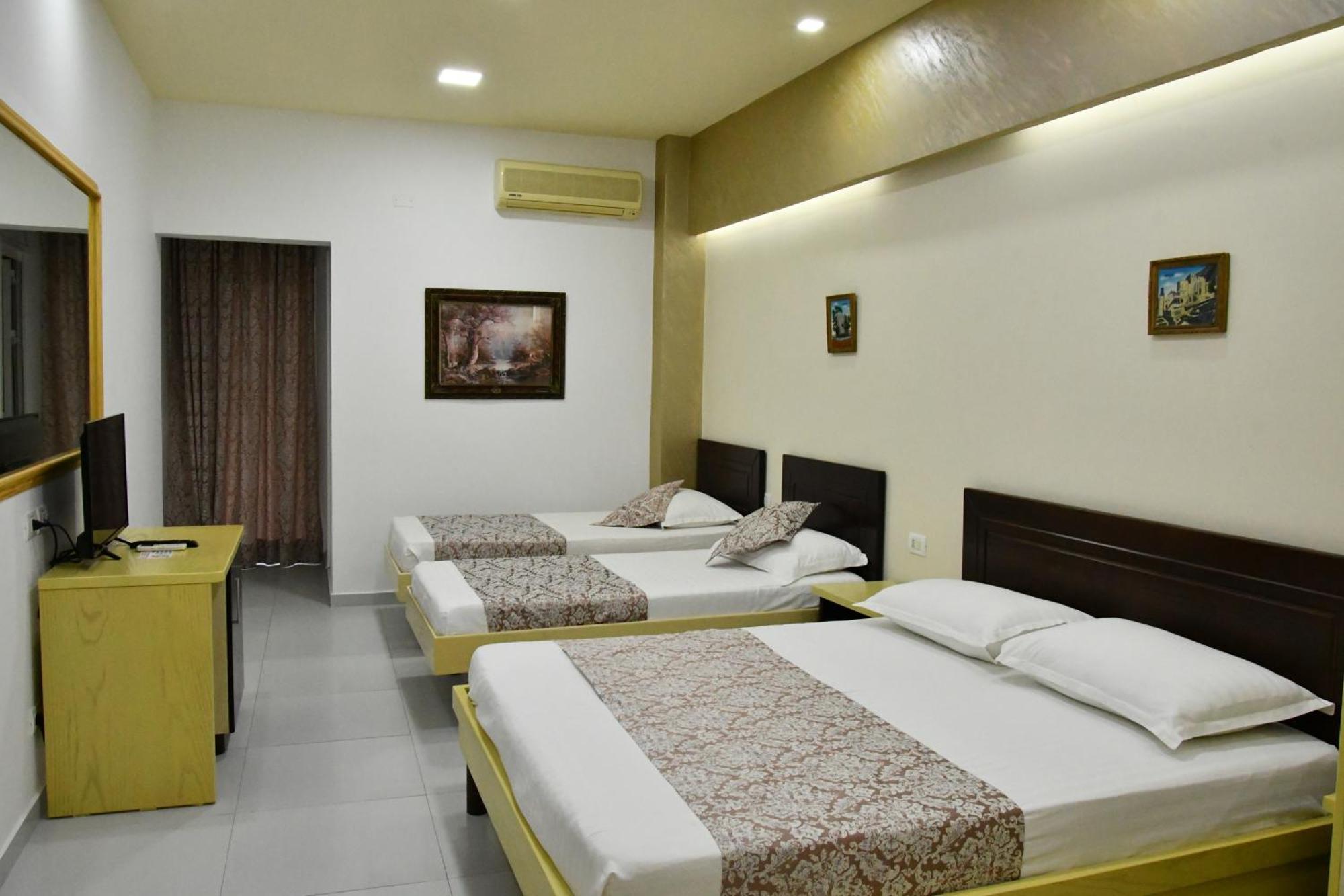 Elite Hotel