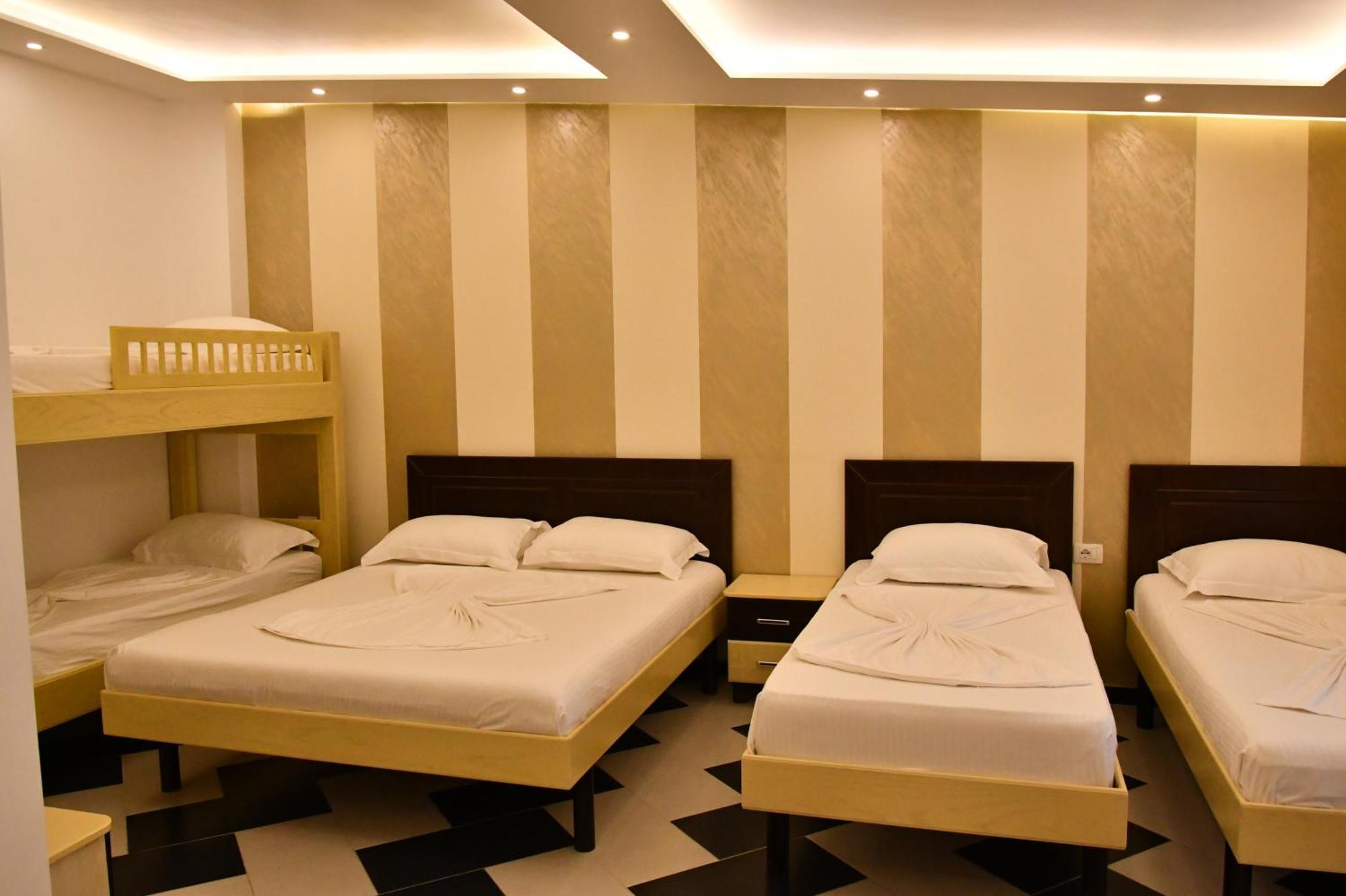 Hotel Elite Golem (Tirana)